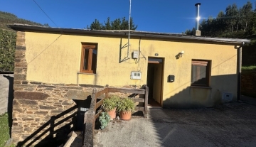 Casa en Meiroi (Ribeira de Piquin)