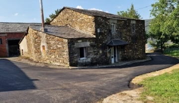 Casa en Fonteo (Baleira)